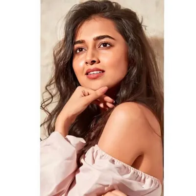Tejasswi prakash profile
