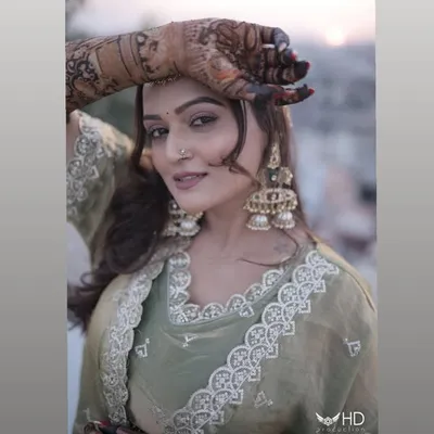 Tejhal shah 🦋 profile