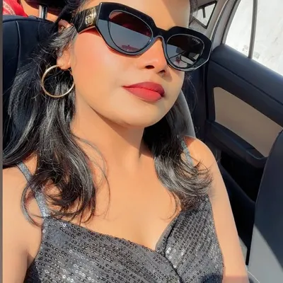 Singer tejupriya profile