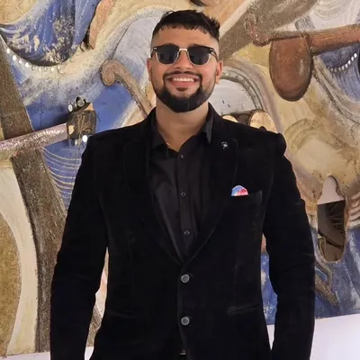 HIMALAY TENDULKAR | CONTENT CREATOR profile
