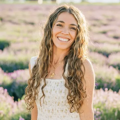 Terah Jones || Holistic Healing profile