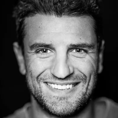 Terenzo Bozzone profile