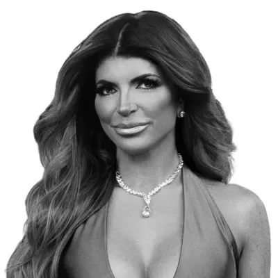 Teresa Giudice Updates profile
