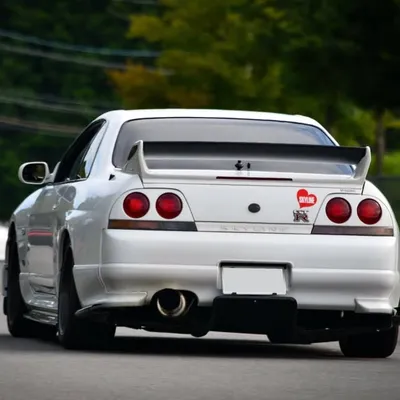 てる profile
