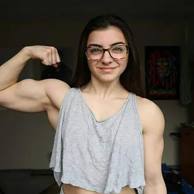 tessa barresi profile