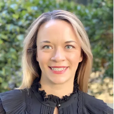Tessa Bailey ๐ profile
