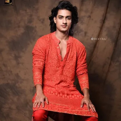 Ricky tewari profile