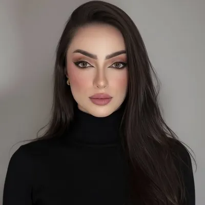 Thayna profile