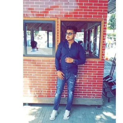 sAHiL Arora profile