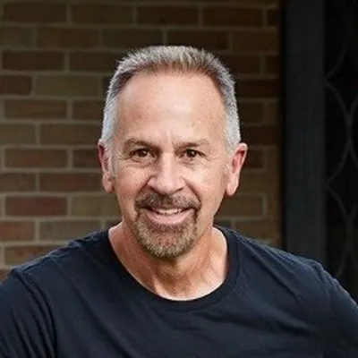 Thad Hayes profile