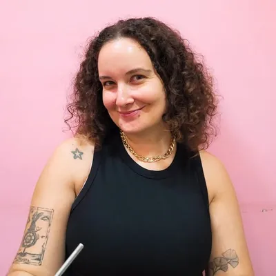 Thais Goldkorn profile