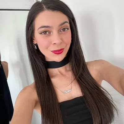 Thalita Matsura profile