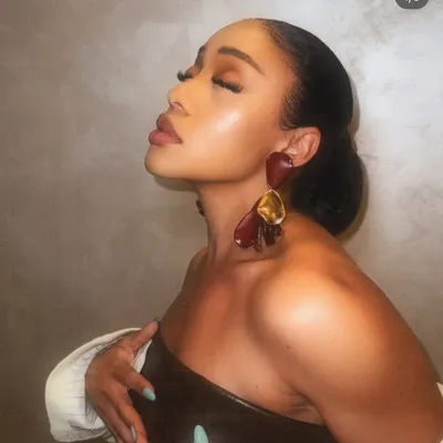 Thando Thabethe profile