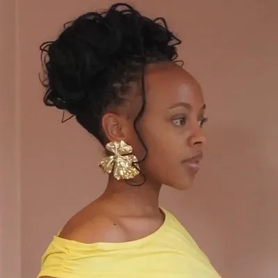 Thandolwethu L. Majola profile