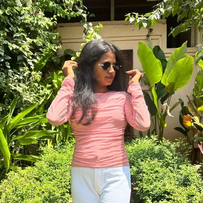 🦋பவித்ரா🕊️ profile