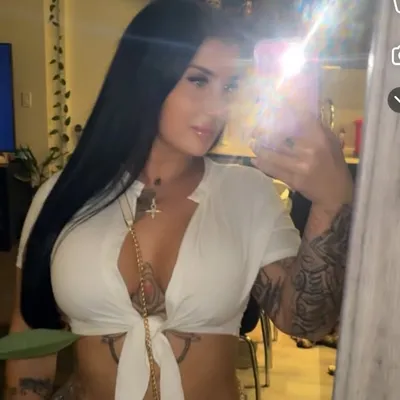 Lena๐ฆ๐ท๐ profile
