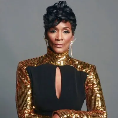 Momma Dee profile