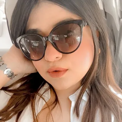 Rrishika Mehta 🧿 profile