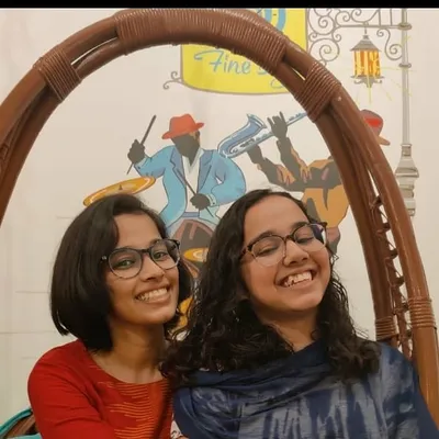 Khalidha & Saajitha Zia ๐ฎ๐ณ profile
