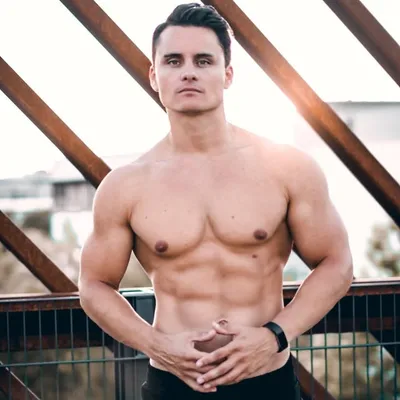 Julian Franklin profile