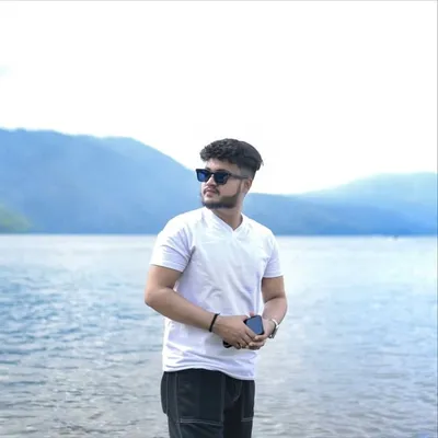 G O U R A V profile