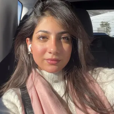 Riya Thakkar profile