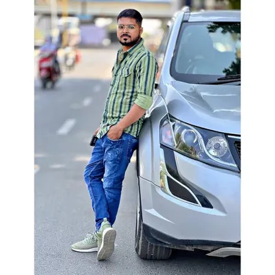 Nikunj Tiwari profile