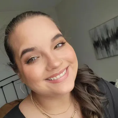 Allie ๐ Beauty Lover profile