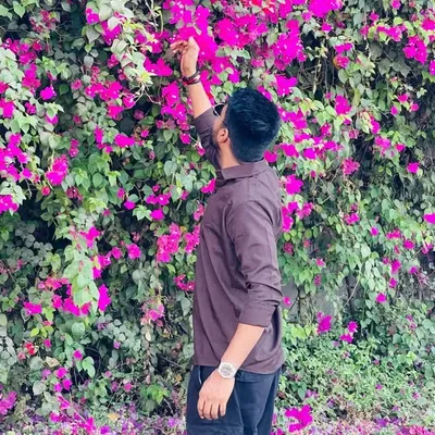 AVNIT TIWARI ๐๐ profile