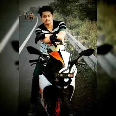 Ayush_Samrat profile