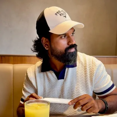 Dev Basker profile