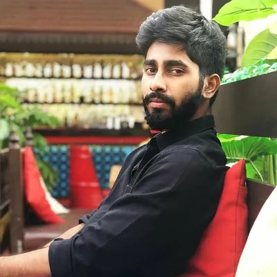 FOOD BLOGGER | M U M B A I profile