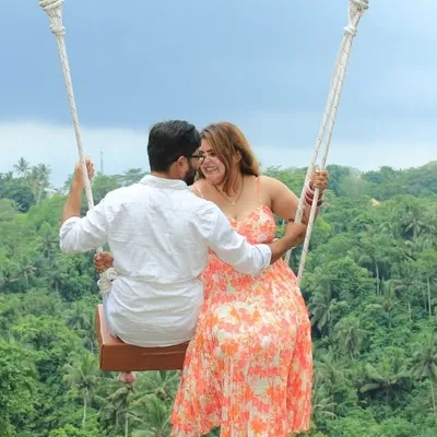 Tushar & Kriti profile