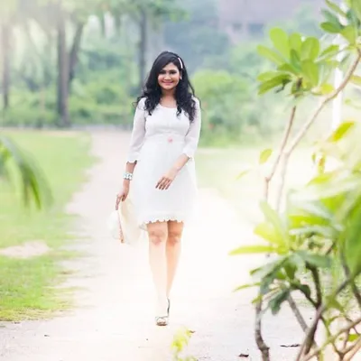Naina Agarwal More profile