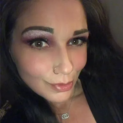Nicole Sandra profile