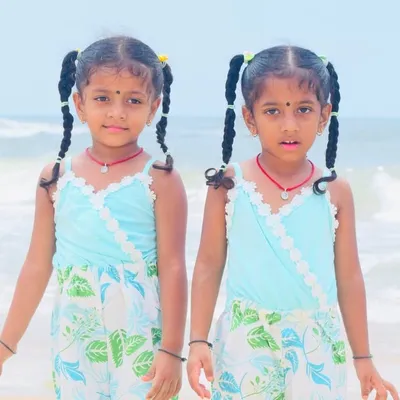 Twin stories profile