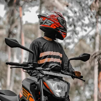 weird_hawk profile