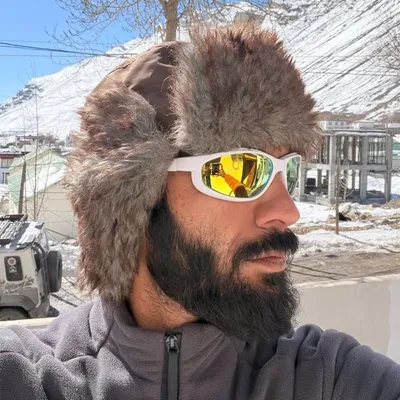 Akshay Bharat Arorađź”± profile