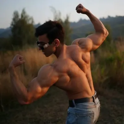 Akshay Wadhwa profile