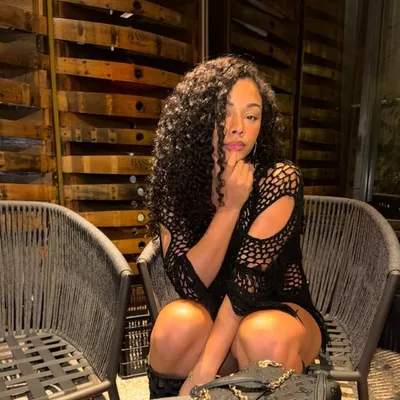 Alix Lapri profile