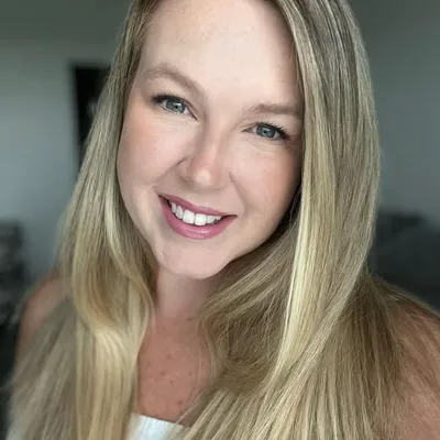 Alyssa Senecal profile