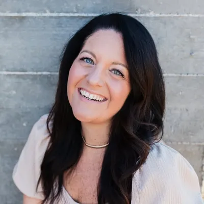 Alison Seponara MS, LPC | Anxiety Therapist for Women 40+