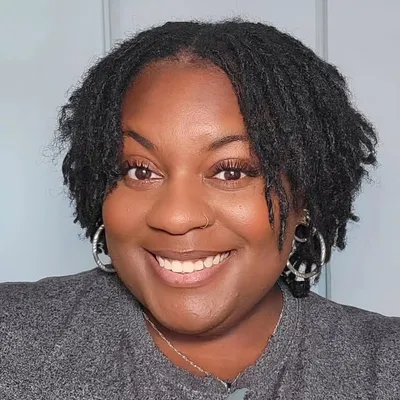 Ashley Clarke | Content Creator & Travel Agent profile