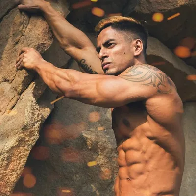 Ayan Roy Chowdhury profile