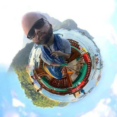 Street Art | Travel | Music profile