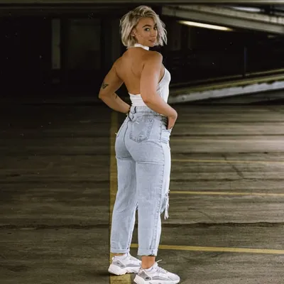 Saskia profile