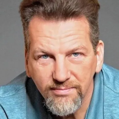 JAY HESELSCHWERDT ๐ฌ๐ profile