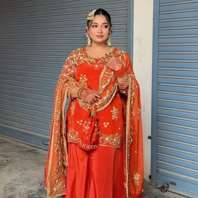 Anam | Bridal Stylist
