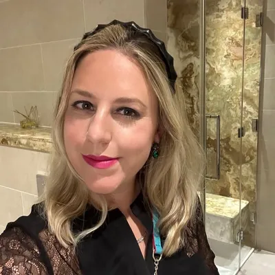 Christina Lamport profile