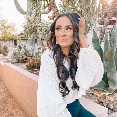 Chloe Kendra | Affordable Fashion profile